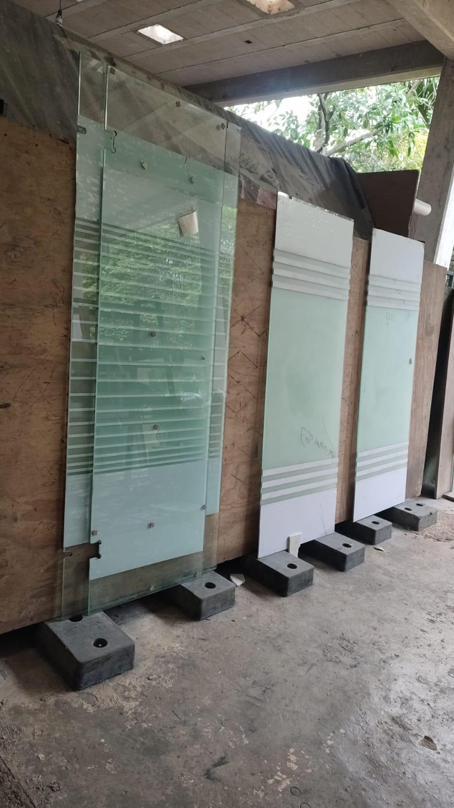 Cristal esmerilado con acabado premium para residencial en Cancún